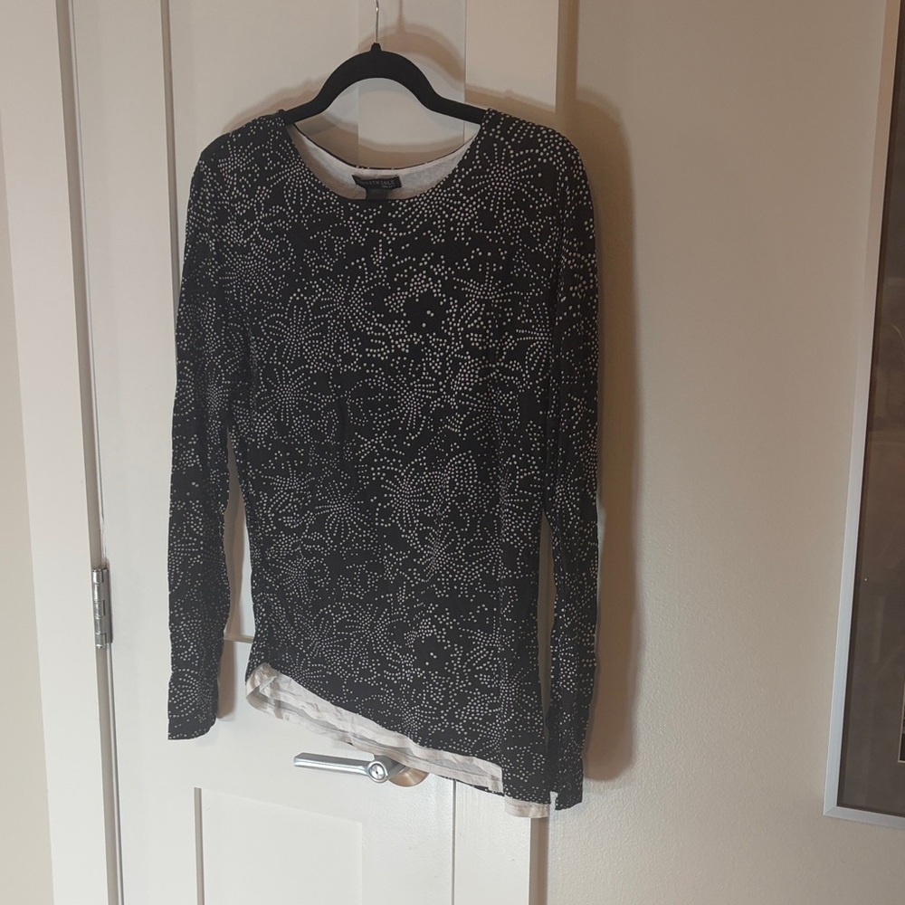 Stylish Black and White Floral Long Sleeve Top size L